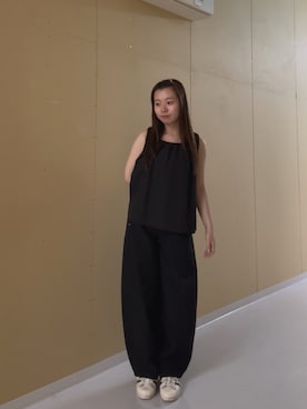 「SENSE OF PLACE by URBAN RESEARCH(センスオブプレイスバイアーバンリサーチ)のショルダーリボンブラウス(シャツ/ブラウス、ブラック系)」を使った、さきさん(レディース・158cm)の夏コーディネート