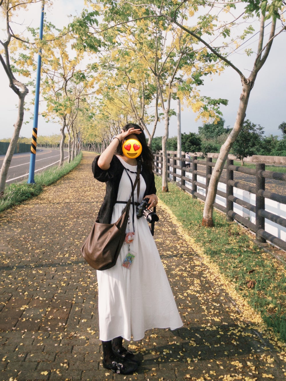 「nomomarketのアイテム（アンサンブル、ブラック系）」を使った、nicoさん（レディース・162cm）の春コーディネートの1枚目の写真