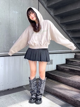 「X-girl（エックスガール）のアイテム」を使った、浜口彩奈さん（レディース・158cm）の秋コーディネート