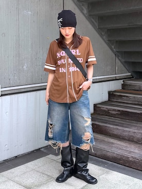 浜口彩奈さんのコーディネート