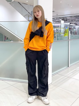 「たすき掛け」｜「アイテム（ブルゾン）」を使った、浜口彩奈さん（レディース・158cm）の冬コーディネート