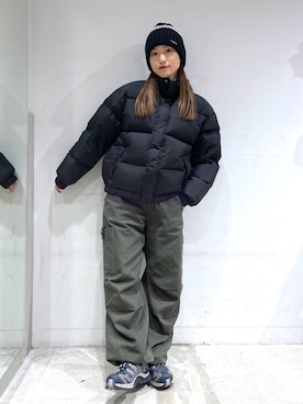 「X-girl（エックスガール）のPARACHUTE PANTS（その他パンツ、グリーン系）」を使った、浜口彩奈さん（レディース・158cm）の秋コーディネート