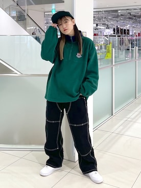 「XLARGE（エクストララージ）のアイテム（その他アウター）」を使った、浜口彩奈さん（レディース・158cm）の冬コーディネート