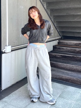 浜口彩奈さんのコーディネート