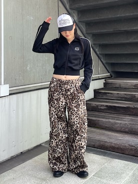 「アイテム（ジャージ）」を使った、浜口彩奈さん（レディース・158cm）の夏コーディネート