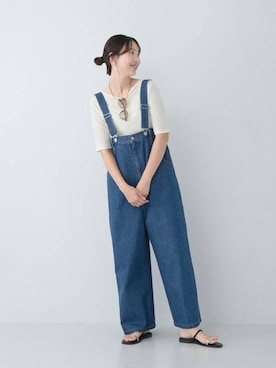 「アイテム（サロペット/オーバーオール、ブルー系）」を使った、nozawaさん（レディース・167cm）の夏コーディネート