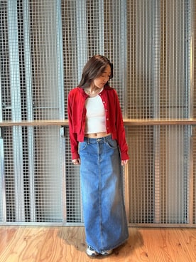 「アイテム（デニムスカート）」を使った、SAYAさん（レディース・158cm・20代）の秋コーディネート