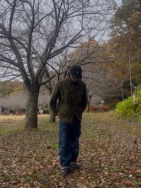 「アイテム（ミリタリージャケット）」を使った、Kenyaさん（メンズ・155cm）の秋コーディネート