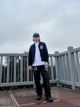 「アイテム（スニーカー）」を使った、Kenyaさん（メンズ・155cm）の秋コーディネート