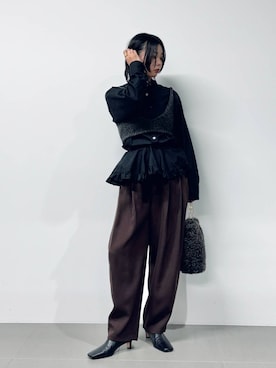 「HELEN MOORE（ヘレンムーア）のアイテム」を使った、kanaさん（レディース・163cm）の秋コーディネート