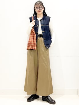 「アイテム（ベスト）」を使った、maiさん（レディース・167cm）の秋コーディネート