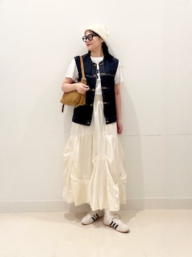 「アイテム（Tシャツ/カットソー）」を使った、maiさん（レディース・167cm）の秋コーディネート