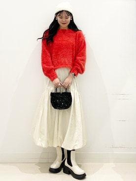 「アイテム（バングル/リストバンド）」を使った、maiさん（レディース・167cm）の秋コーディネート