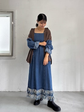 「アイテム（ヘアゴム）」を使った、ユウナさん（レディース・158cm）の秋コーディネート