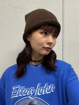 「SMELLY（スメリー）のロールニットビーニー（ニットキャップ/ビーニー、ブラウン系）」を使った、ユウナさん（レディース・159cm）の夏コーディネート