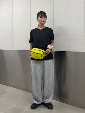 「アイテム（ヘアゴム、ホワイト系）」を使った、ユウナさん（レディース・158cm）の秋コーディネート
