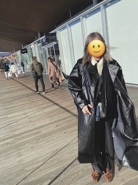 「ZARA（ザラ）のアイテム（トレンチコート）」を使った、yoandmiaさん（レディース・165cm）の冬コーディネート