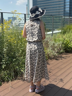 「ツバ広ハット」｜RIKOさん（レディース・160cm）の秋コーディネート