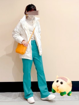 「PBLIM（ページボーイリム）のアイテム（スラックス）」を使った、miiiiさん（レディース・169cm）の冬コーディネート