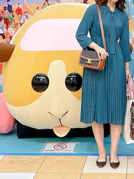 「セリーヌ」｜「アイテム（ワンピース/ドレス）」を使った、miiiiさん（レディース・169cm）の秋コーディネート