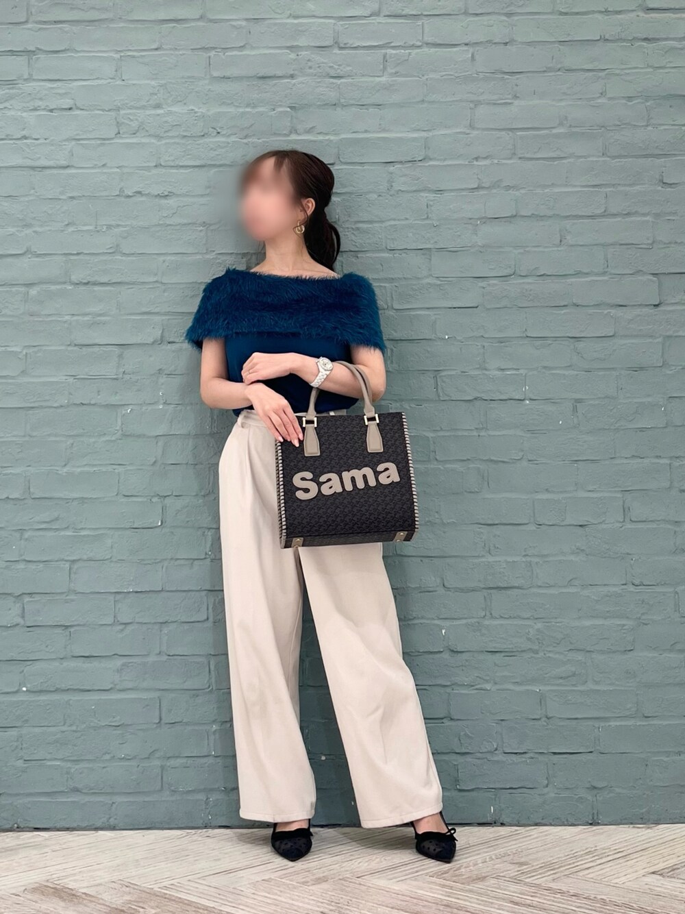 「秋のコーデ、初秋コーデ、秋服、今日のコーデ、ニットコーデ、大人可愛い、ootd、オフィスカジュアル、骨格ウェーブ、いいね、save、フォローお願いします🤑、パンツコーデ、おしゃれさんと繋がりたい、低身長コーデ、プチプラ、プチプラコーデ」｜「Samantha Thavasaのアイテム（トートバッグ、ブラック系）」を使った、sさん（レディース・147cm）の秋コーディネートの1枚目の写真