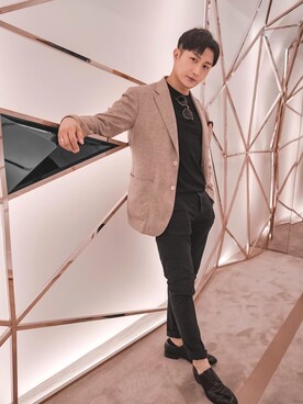 「STYLE」｜「アイテム（ジャケット/アウター）」を使った、John Fungさん（メンズ・175cm）の秋コーディネート