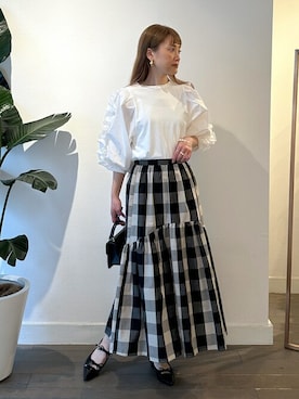 「袖ボリューム」｜「アイテム（パンプス）」を使った、PICCIN PRESSさん（レディース・164cm）の春コーディネート