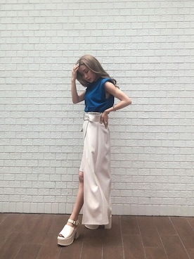 「アイテム（タンクトップ、ブルー系）」を使った、MURUAさん（レディース・148cm）の春コーディネート