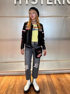 「HYSTERIC GLAMOUR（ヒステリックグラマー）のSNAKE LOOP 8分丈クラッシュデニムパンツ（デニムパンツ）」を使った、moanghaeeeさん（レディース・168cm）の秋コーディネート