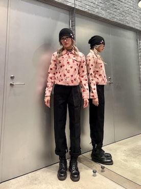 「アイテム（デニムジャケット、ピンク系）」を使った、moanghaeeeさん（レディース・168cm）の冬コーディネート