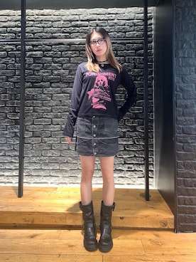 「ロック」｜「アイテム（トップス）」を使った、moanghaeeeさん（レディース・168cm）の秋コーディネート