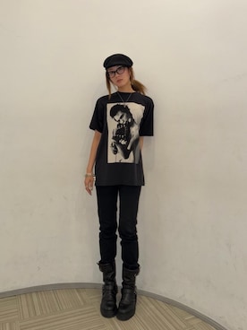 「HYSTERIC GLAMOUR（ヒステリックグラマー）のブラックデニムスリムパンツ（デニムパンツ、ブラック系）」を使った、moanghaeeeさん（レディース）の春コーディネート
