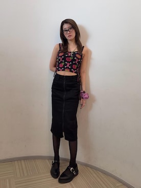 「HYSTERIC GLAMOUR（ヒステリックグラマー）のフロントZIPタイトデニムスカート（スカート、ブラック系）」を使った、moanghaeeeさん（レディース）の夏コーディネート