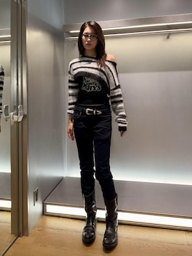 「HYSTERIC GLAMOUR（ヒステリックグラマー）のブラックデニムスリムパンツ（デニムパンツ、ブラック系）」を使った、moanghaeeeさん（レディース）の秋コーディネート