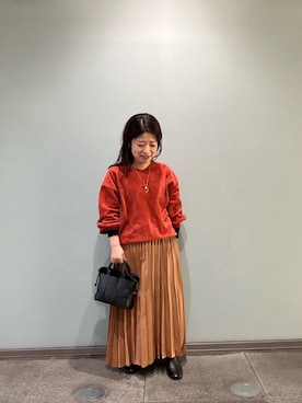 「アイテム（ネックレス）」を使った、komaさん（レディース・143cm）の秋コーディネート