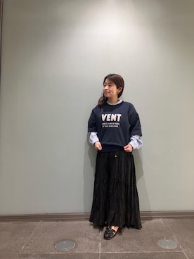 「le.coeur blanc（ルクールブラン）のエアータンブラーランダムプリーツスカート（スカート、ブラック系）」を使った、komaさん（レディース・143cm）の春コーディネート