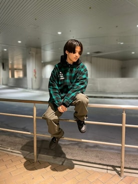 「AVIREX（アヴィレックス）のアイテム（シューズ）」を使った、フウヤさん（メンズ・160cm）の春コーディネート