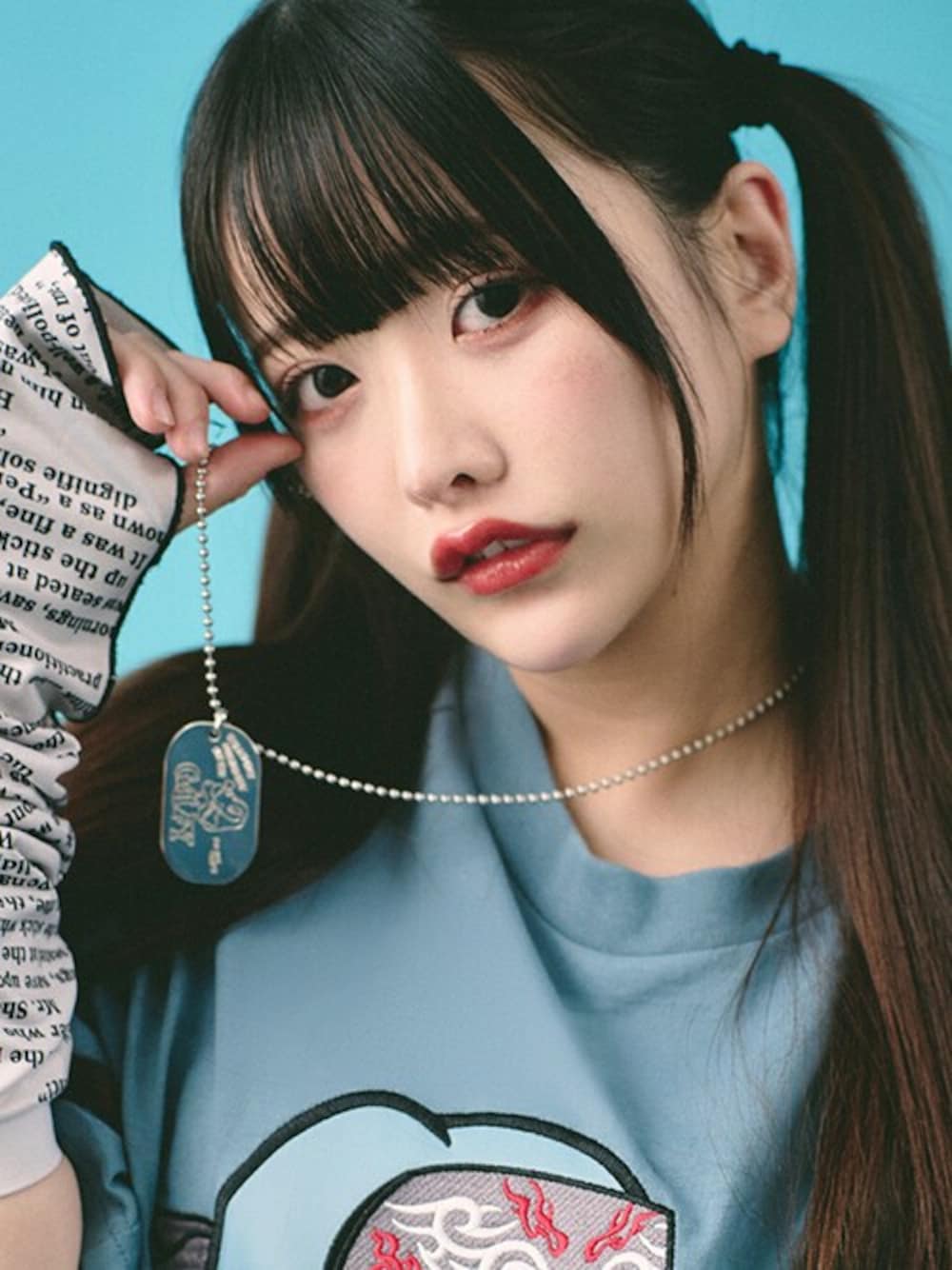 「ネックレス、ユニセックスコーデ、ガルフィー、GALFY、ブランドロゴ、プレートネックレス」｜「GALFYの『GALFY/ガルフィー』犬札 -DOG TAG-（ネックレス、シルバー系）」を使った、SILVER BULLET ZOZOTOWN OFFICIALさん（レディース・160cm）の夏コーディネートの1枚目の写真