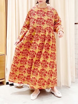 「フラワープリント」｜「アイテム（シャツワンピース）」を使った、RNA MEDIA ZOZOTOWN STAFFさん（レディース・169cm）の春コーディネート