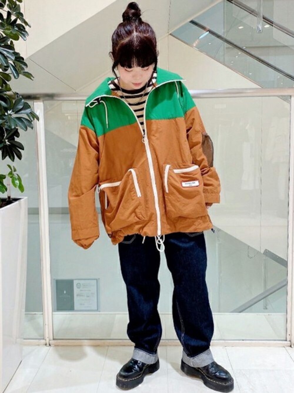 R3827 フレンチワークサスペンダーパンツを使った人気ファッション