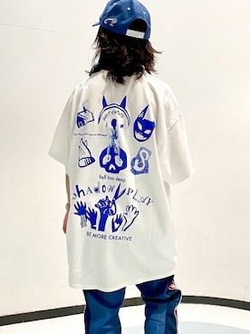 キャップを使った 後ろ姿 のレディース人気ファッションコーディネート Wear