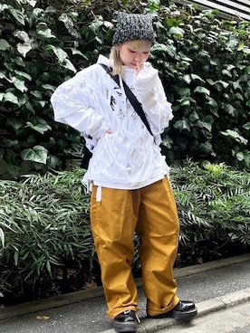 「マスタード」｜「アイテム（スウェット）」を使った、RNA MEDIA ZOZOTOWN STAFFさん（レディース・152cm）の秋コーディネート