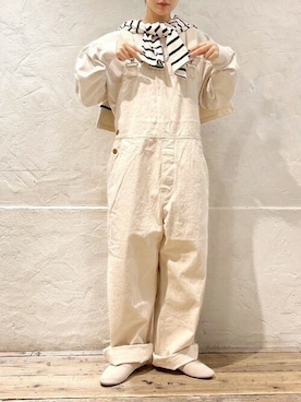 「ワーク」｜「アイテム（サロペット/オーバーオール）」を使った、RNA MEDIA ZOZOTOWN STAFFさん（レディース・156cm）の秋コーディネート