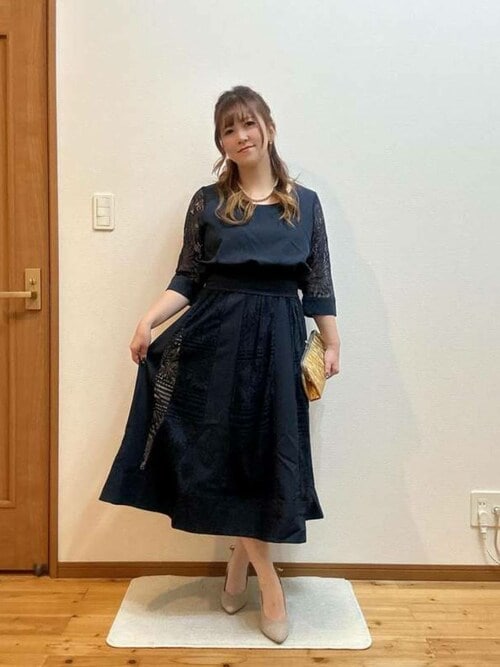 フェミニンワンピースドレス大きいサイズミモレ丈&七分袖結婚式