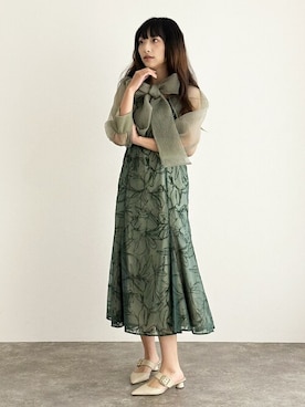 「アイテム（ドレス）」を使った、アンバサダーさん（レディース・172cm）の秋コーディネート