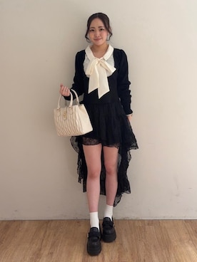 「MAJESTIC LEGON（マジェスティックレゴン）の【お気に入り20,000件超え/高レビュー★★★★★】クラシカルスクエアハンドバッグ（ショルダーバッグ、ホワイト系）」を使った、Nanakoさん（レディース）の春コーディネート