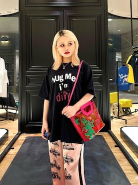 「サテンパンツ」｜「アイテム（ピンク系）」を使った、aykさん（レディース・157cm）の夏コーディネート