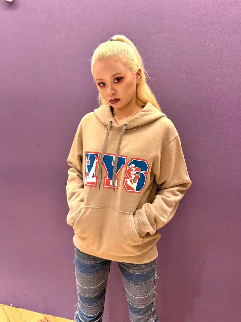 HYSTERIC GLAMOUR（ヒステリックグラマー）の「HYS VARSITY パーカー