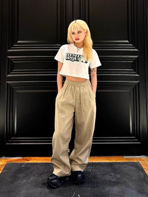 HYSTERIC GLAMOUR｜HYSTERIC GROUPIES ショート丈Tシャツ