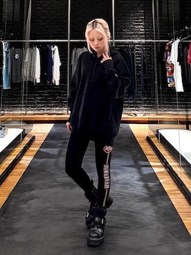 「HYSTERIC GLAMOUR（ヒステリックグラマー）のTHE NEW HYS LINE 八分丈レギンス（その他パンツ）」を使った、aykさん（レディース・157cm）の夏コーディネート